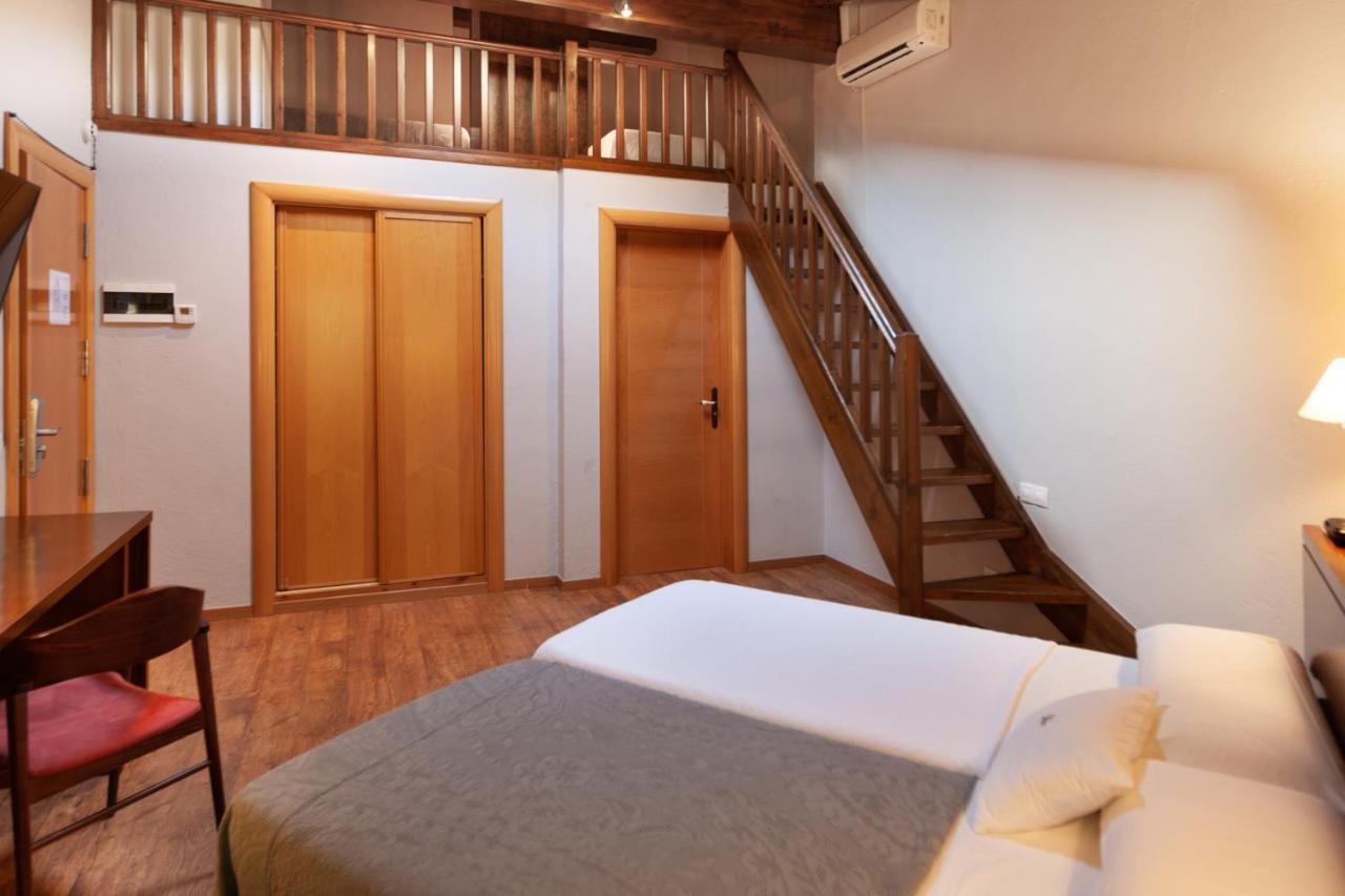 Hotel Fonda Merce Llivia Ngoại thất bức ảnh