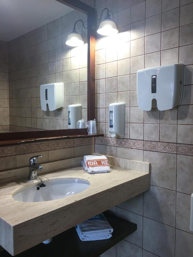 Hotel Fonda Merce Llivia Ngoại thất bức ảnh